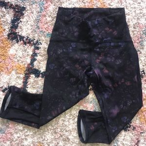 Lululemon floral crop leggings